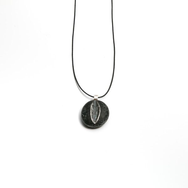 ESP17 ohmypebble jewelry pebble pendant olive leaf contemporary 1 1