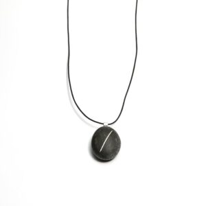 ESP18 ohmypebble jewelry pebble pendant silver line contemporary 1 1