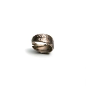OL2 virtsionis jewelry minimal elegant olive leaf ring 2 1